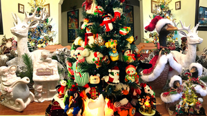 Unforgettable Reminiscences of Christmas Decor