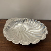 Vintage William Rogers 895 Silverplated Shell Shaped Bowl Tray