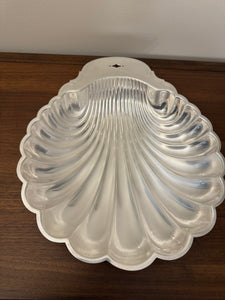 Vintage William Rogers 895 Silverplated Shell Shaped Bowl Tray