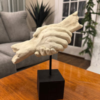 Sculpture Shaking Hands Vitruvian Collection TMS 2005