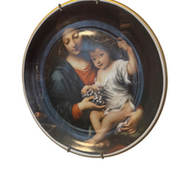 Mother & Child From Painting Virgin with a Bunch of Grapes Porcelaines Portugal Sophie Plate