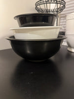 Vintage PYREX Black-White Clear Bottom Mixing Nesting Bowls Set of 3 No. 322-323-325
