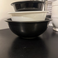 Vintage PYREX Black-White Clear Bottom Mixing Nesting Bowls Set of 3 No. 322-323-325